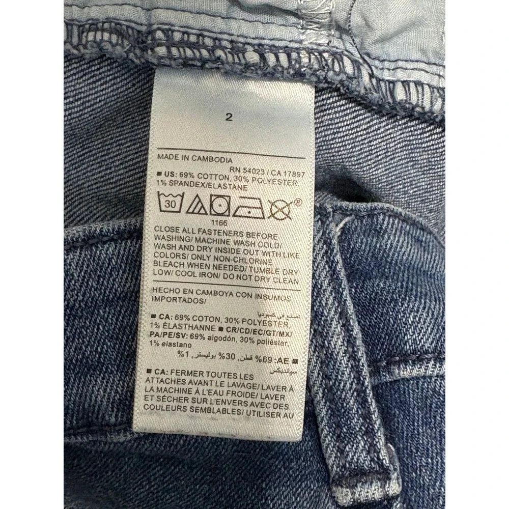 Old Navy Wow Boot-Cut Mid-Rise Jeans Medium Wash Size 2 Womens Denim Pants